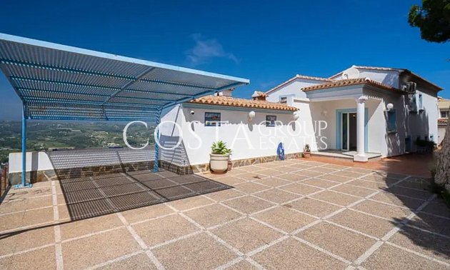 Resale - Villa -
Teulada - Moraira