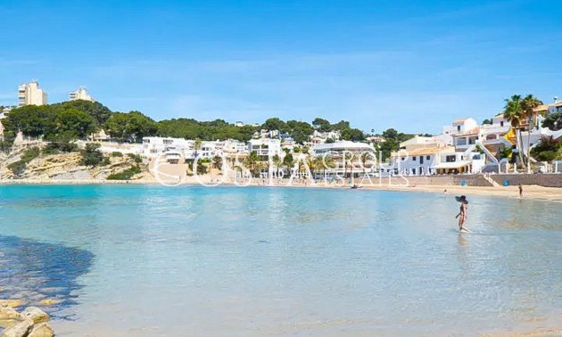 Resale - Villa -
Teulada - Moraira