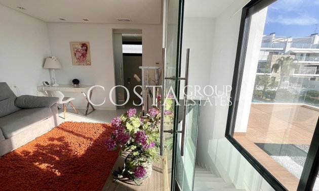 Resale - Villa -
Orihuela - Los Dolses