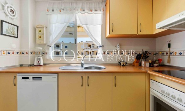 Resale - Apartments -
Orihuela - Campoamor