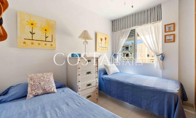Resale - Apartments -
Orihuela - Campoamor