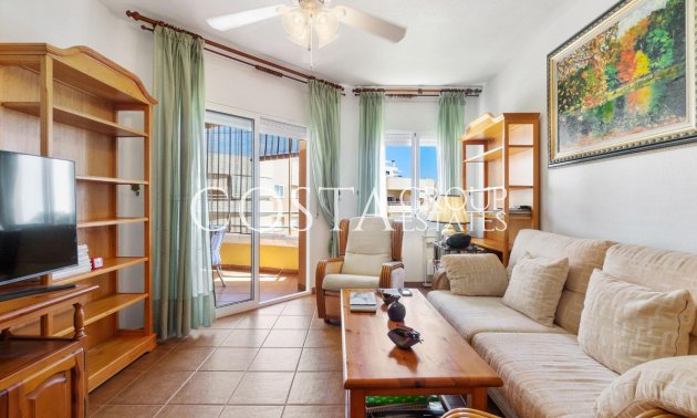 Resale - Apartments -
Orihuela - Campoamor