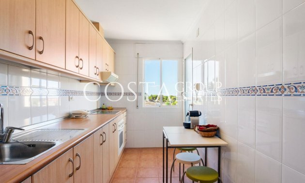 Resale - Apartments -
Orihuela - Orihuela Costa