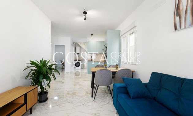 Resale - Villa -
Torrevieja - El Chaparral