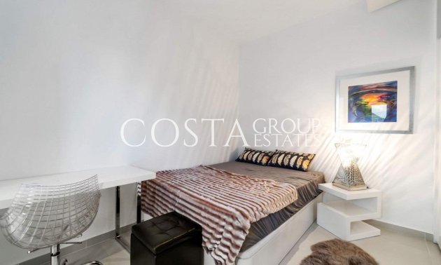 Resale - Villa -
Orihuela - Campoamor