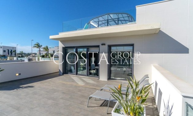 Resale - Villa -
Orihuela - Campoamor