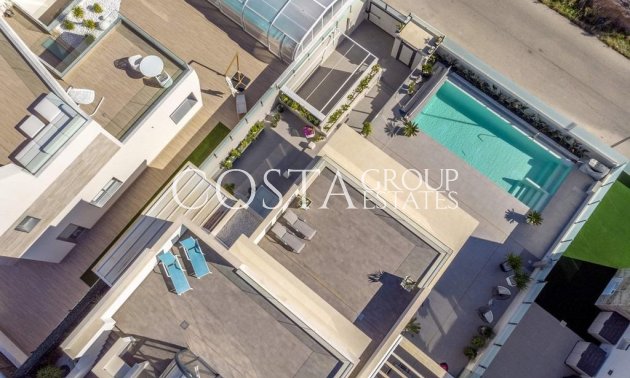 Resale - Villa -
Orihuela - Campoamor