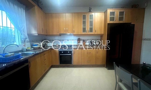 Resale - Villa -
Orihuela - Orihuela Costa