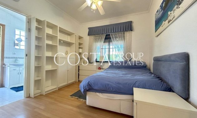 Resale - Villa -
Orihuela - Cabo Roig