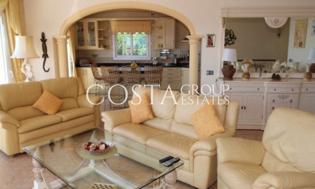 Resale - Villa -
Teulada - Moraira