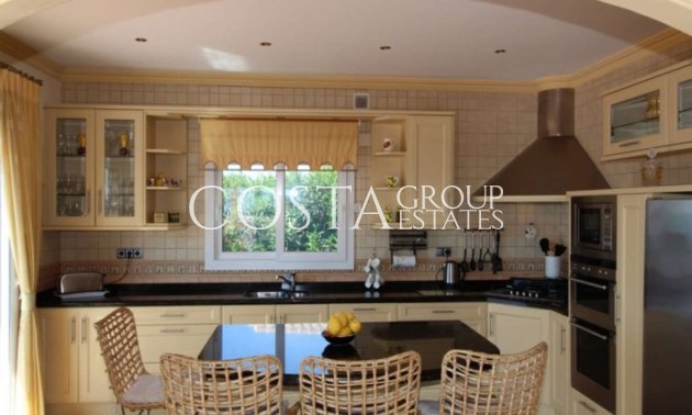 Resale - Villa -
Teulada - Moraira