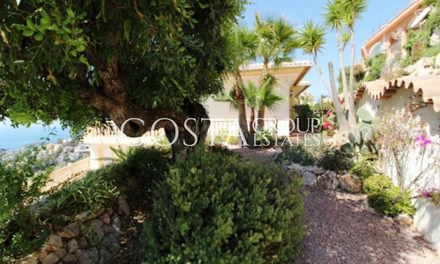 Resale - Villa -
Teulada - Moraira