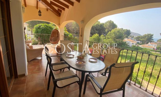 Resale - Villa -
Teulada - Moraira