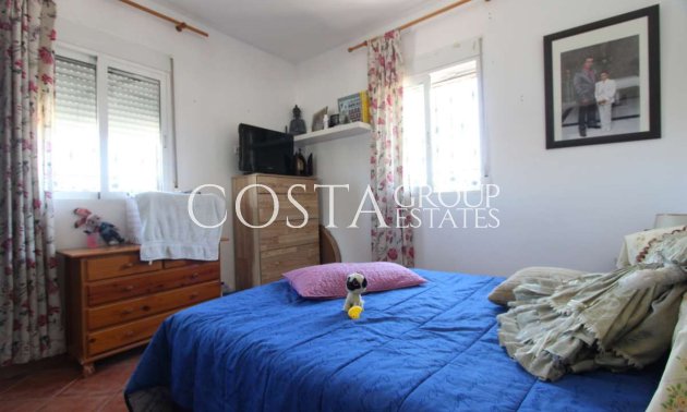 Wiederverkauf - Villa -
Albudeite