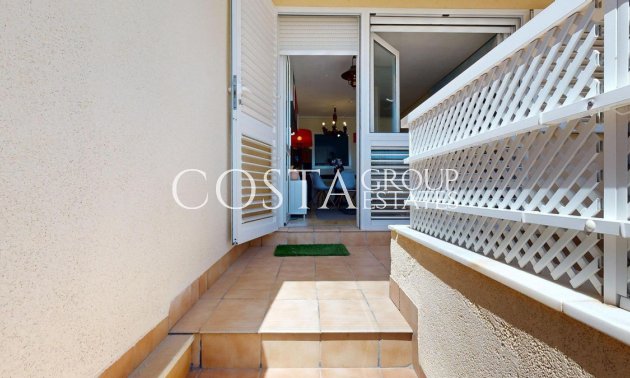 Resale - Apartments -
Orihuela - Campoamor