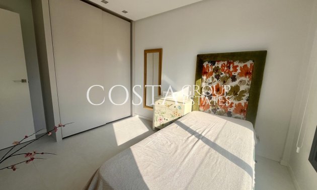 Resale - Villa -
Orihuela - Los Dolses