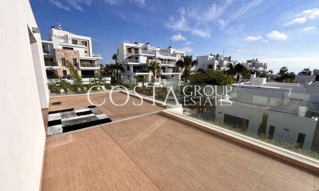 Resale - Villa -
Orihuela - Los Dolses