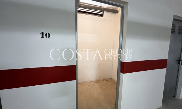 Resale - Villa -
Orihuela - Villamartin