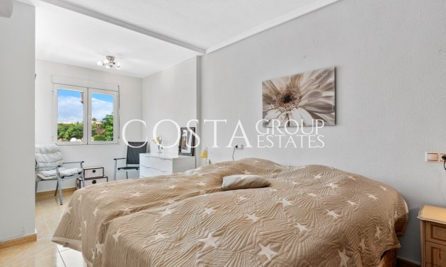 Resale - House -
Torrevieja - Torrevieja Centro