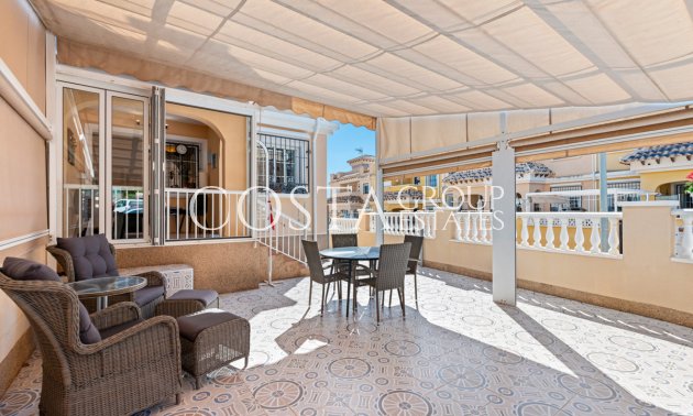 Resale - House -
Torrevieja - Torrevieja Centro