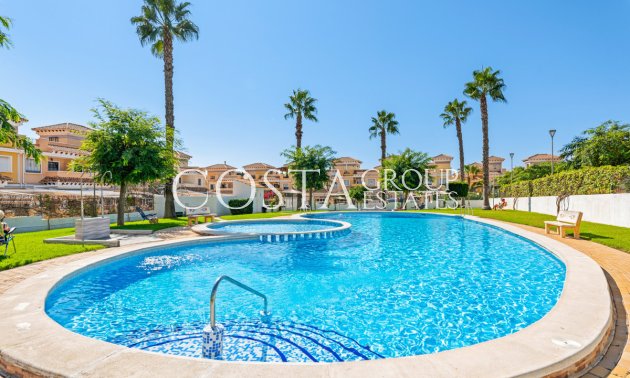 Resale - House -
Torrevieja - Torrevieja Centro