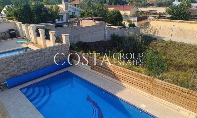 Resale - Villa -
Fortuna - El Reloj