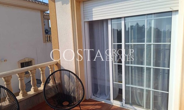 Resale - Villa -
Fortuna - El Reloj