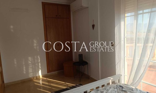 Resale - Villa -
Fortuna - El Reloj