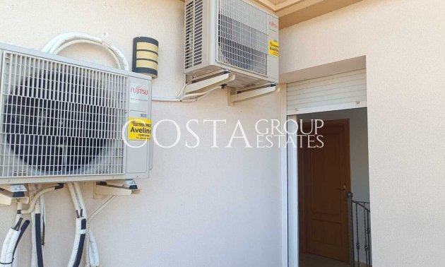 Resale - Villa -
Fortuna - El Reloj