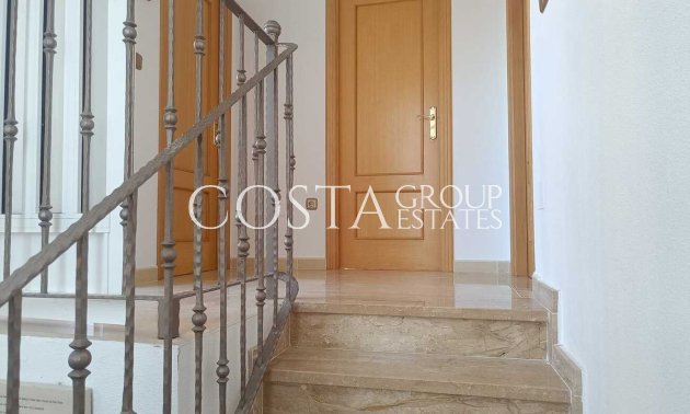 Resale - Villa -
Fortuna - El Reloj