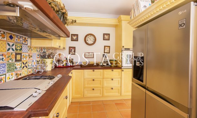 Resale - Villa -
Benitachell - Cumbre Del Sol