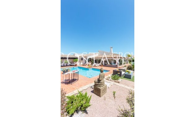 Resale - Villa -
Teulada - Moraira