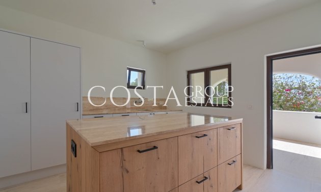 Resale - Villa -
Benissa - Benissa Centro