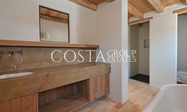 Resale - Villa -
Benissa - Benissa Centro