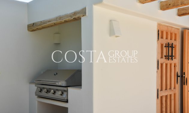 Resale - Villa -
Benissa - Benissa Centro