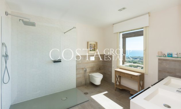 Herverkoop - Villa -
Benissa