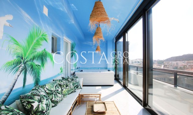 Resale - Apartments -
Alicante City - Alicante City Centro