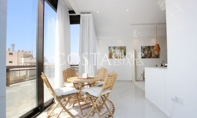 Resale - Apartments -
Alicante City - Alicante City Centro
