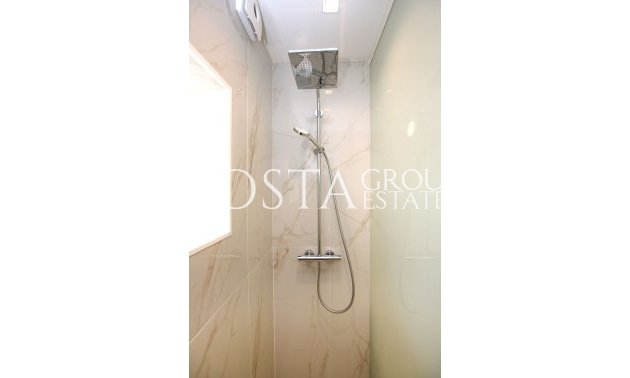 Resale - Apartments -
Alicante City - Alicante City Centro