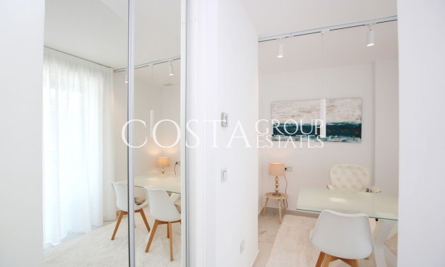 Resale - Apartments -
Alicante City - Alicante City Centro
