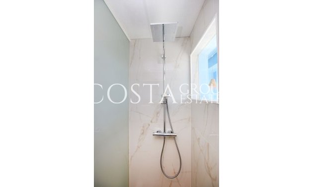 Resale - Apartments -
Alicante City - Alicante City Centro