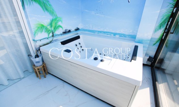 Resale - Apartments -
Alicante City - Alicante City Centro