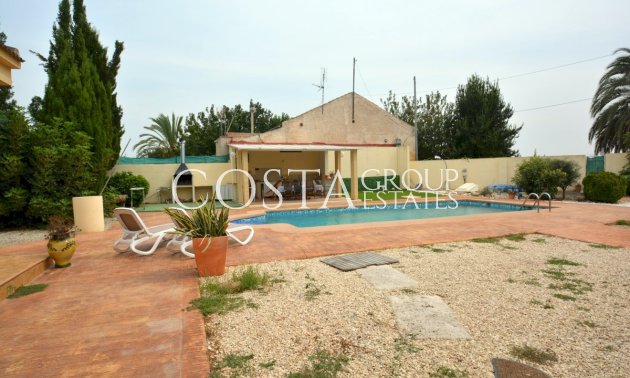 Resale - Villa -
Almoradí - Almoradi Centro
