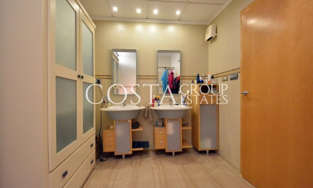 Resale - Villa -
Almoradí - Almoradi Centro