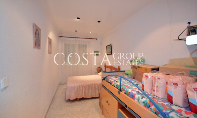 Resale - Villa -
Almoradí - Almoradi Centro