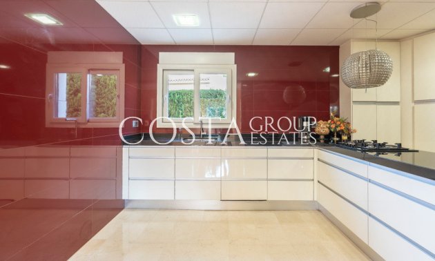 Resale - Villa -
Benissa - Benissa Centro