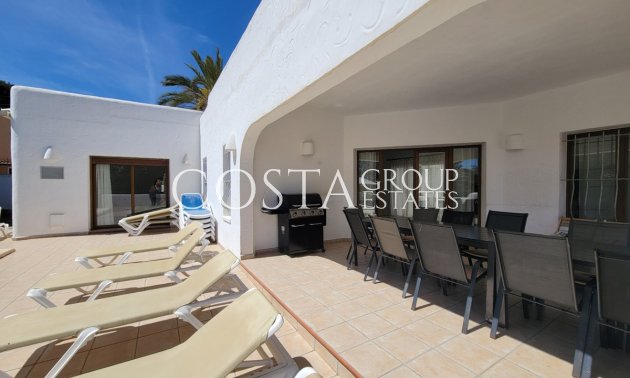 Resale - Villa -
Teulada - Moraira