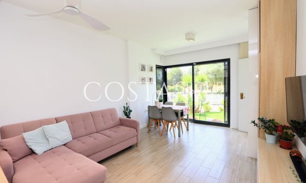 Resale - Villa -
Orihuela - La Zenia