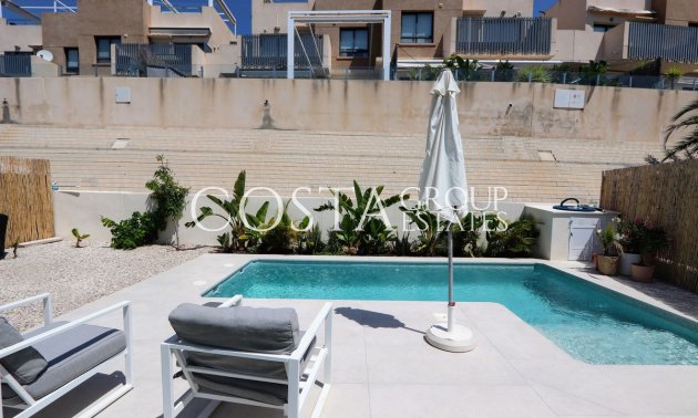 Resale - Villa -
Orihuela - La Zenia