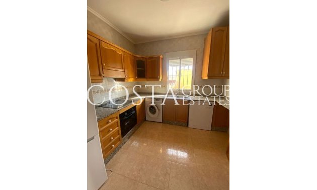 Wiederverkauf - Villa -
Catral - Catral Centro